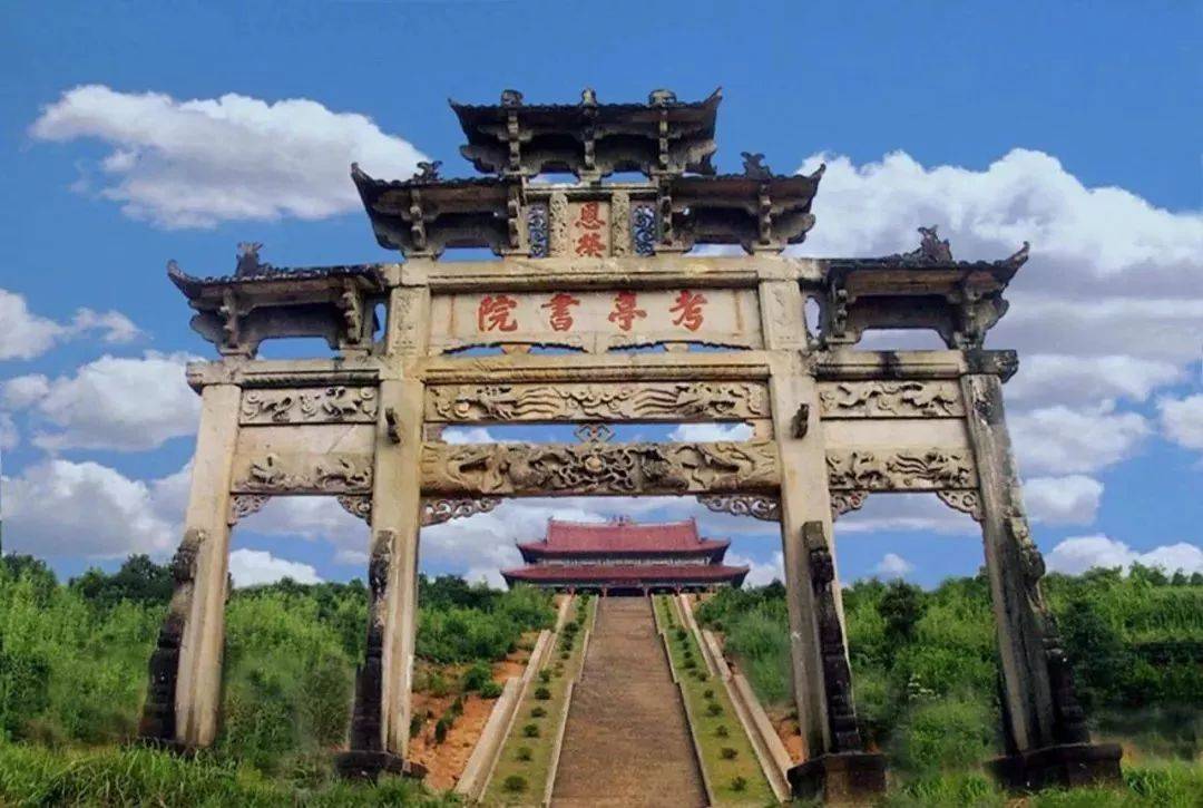 建阳区位于南平市,武夷山南麓,另称潭城,是福建省最古老的五个县邑之